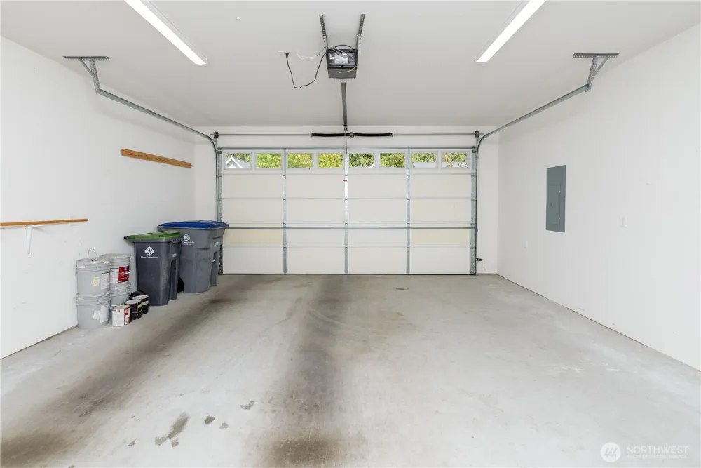 60 Pinehurst Loop Sequim, WA 98382