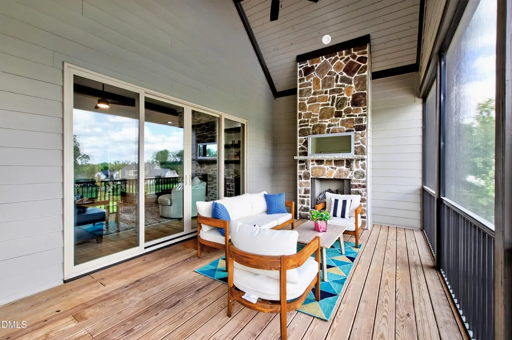 8012 Woodcross Way Wake Forest, NC 27587