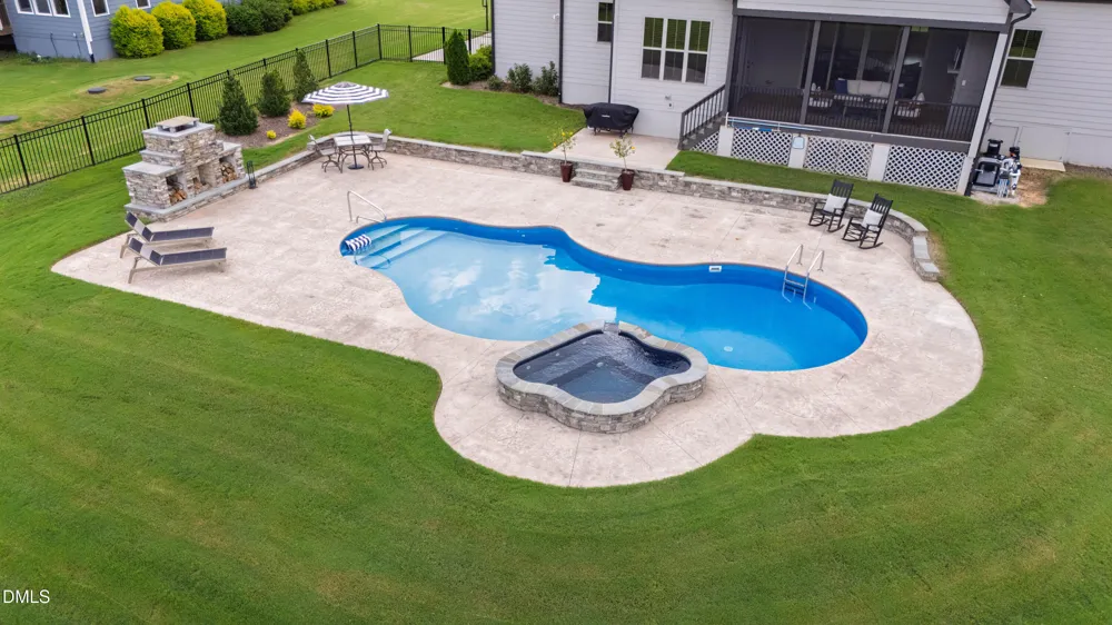 8012 Woodcross Way Wake Forest, NC 27587