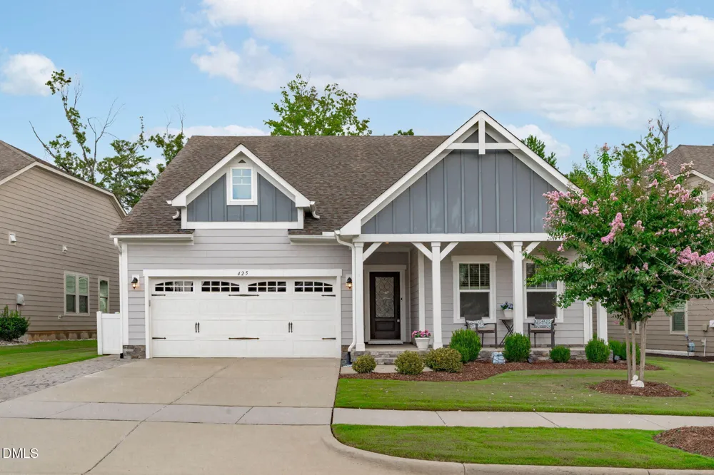 425 Oaks End Drive Holly Springs, NC 27540