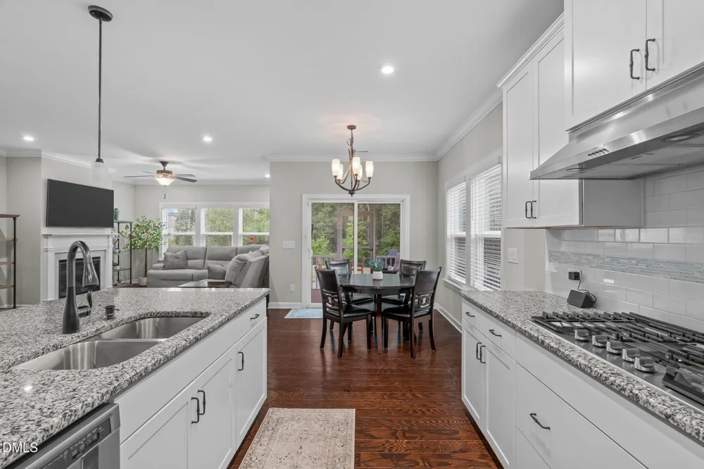 425 Oaks End Drive Holly Springs, NC 27540