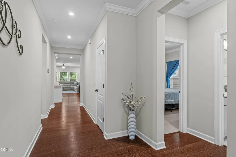 425 Oaks End Drive Holly Springs, NC 27540