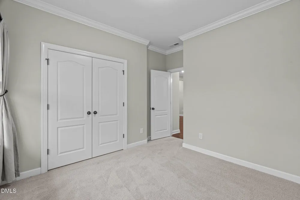 425 Oaks End Drive Holly Springs, NC 27540