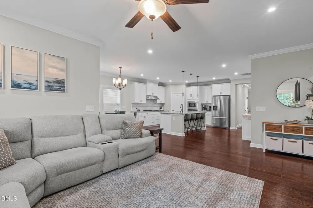 425 Oaks End Drive Holly Springs, NC 27540