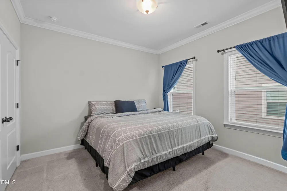 425 Oaks End Drive Holly Springs, NC 27540