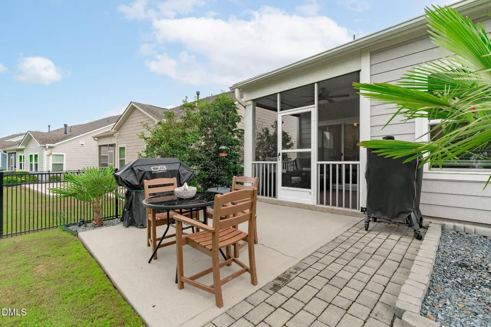 425 Oaks End Drive Holly Springs, NC 27540
