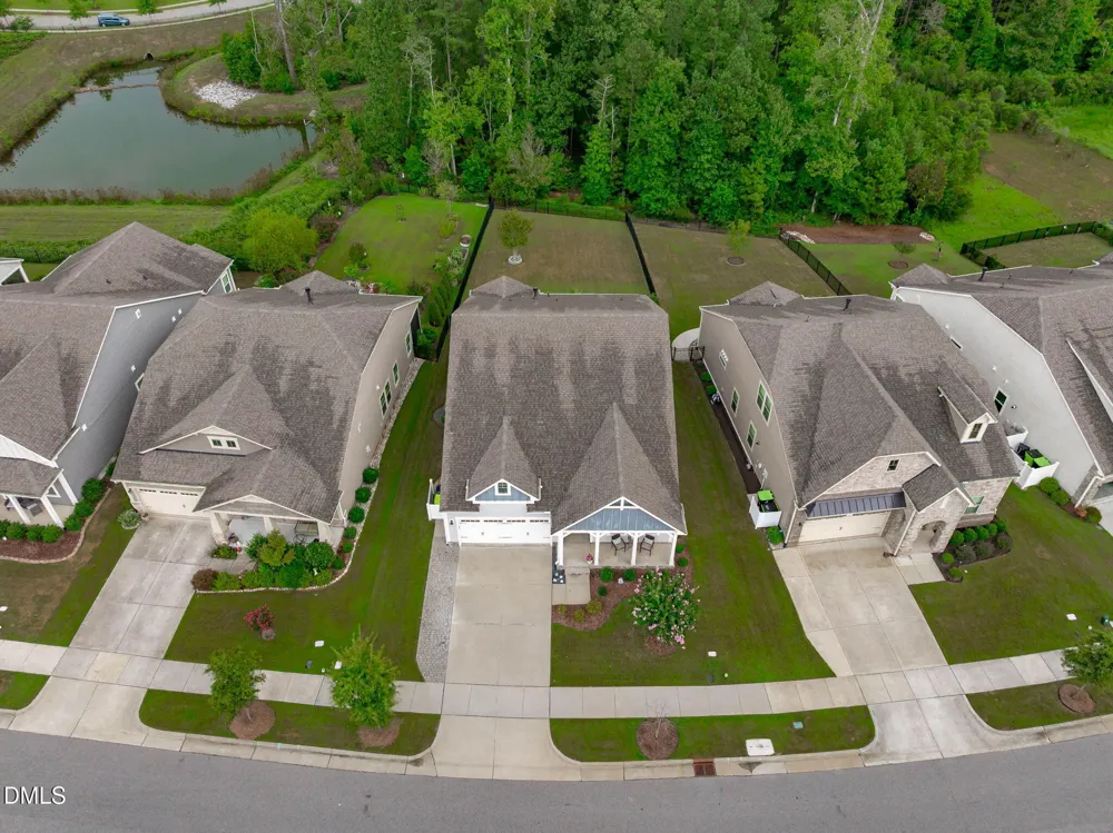 425 Oaks End Drive Holly Springs, NC 27540
