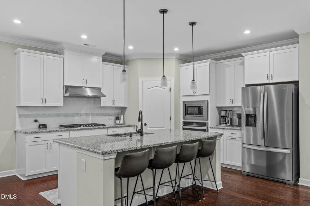 425 Oaks End Drive Holly Springs, NC 27540