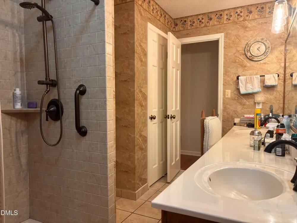3025 Woodland Church Road Wake Forest, NC 27587