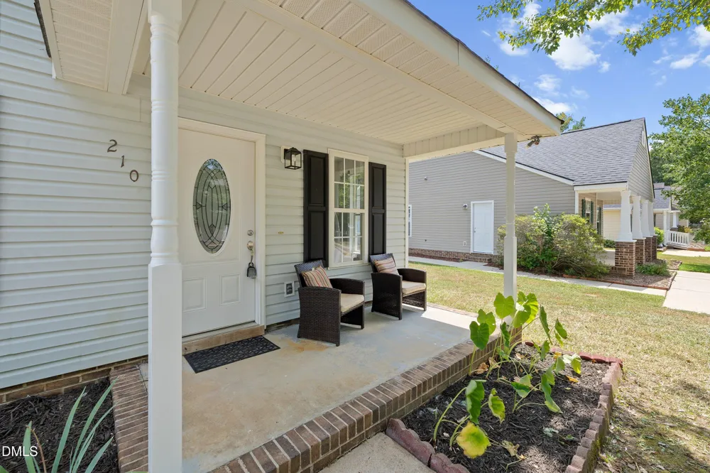 210 Highgate Circle Wake Forest, NC 27587