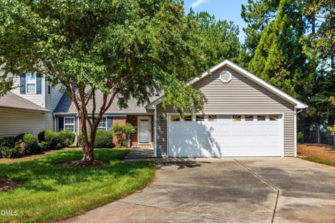 910 Camden Court