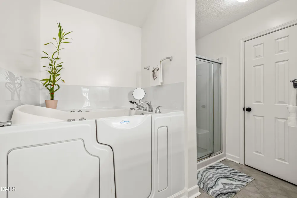 910 Camden Court Elon, NC 27244