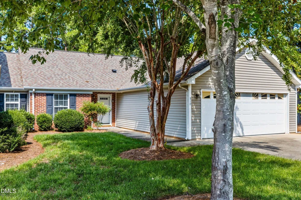 910 Camden Court Elon, NC 27244