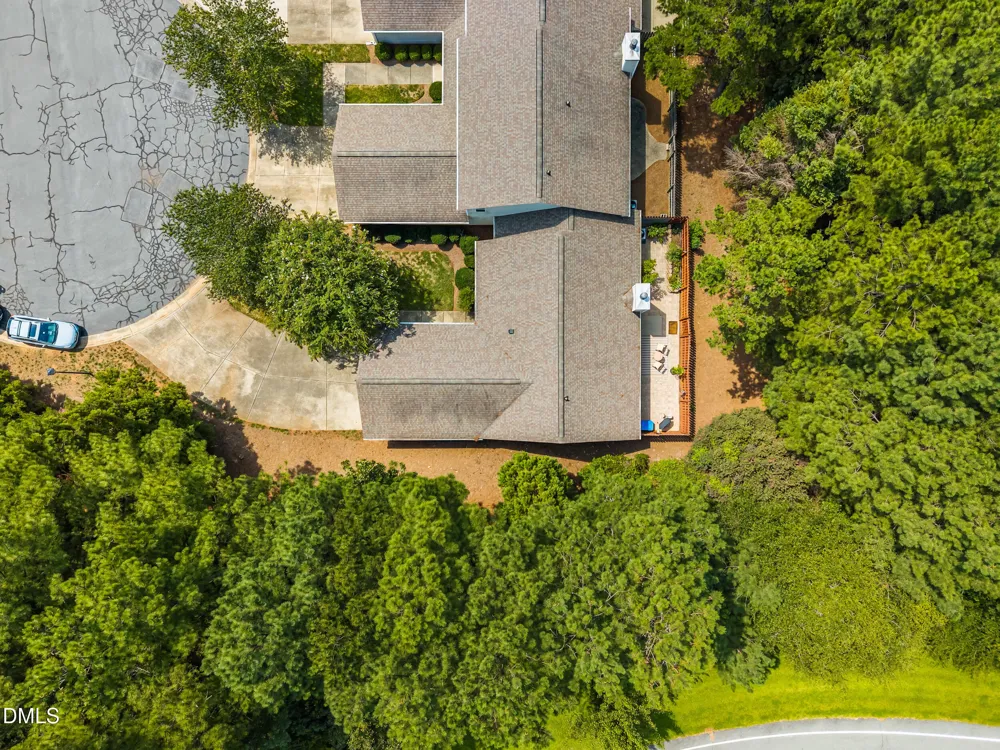 910 Camden Court Elon, NC 27244