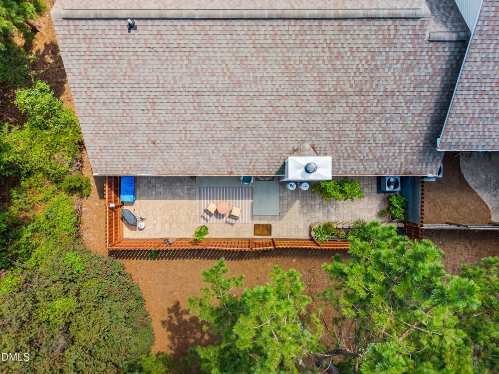 910 Camden Court Elon, NC 27244