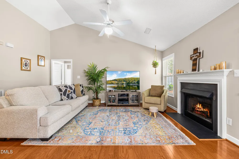 910 Camden Court Elon, NC 27244