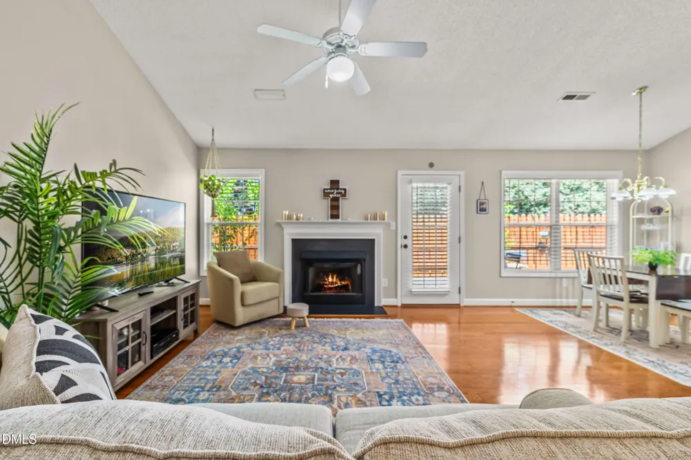 910 Camden Court Elon, NC 27244
