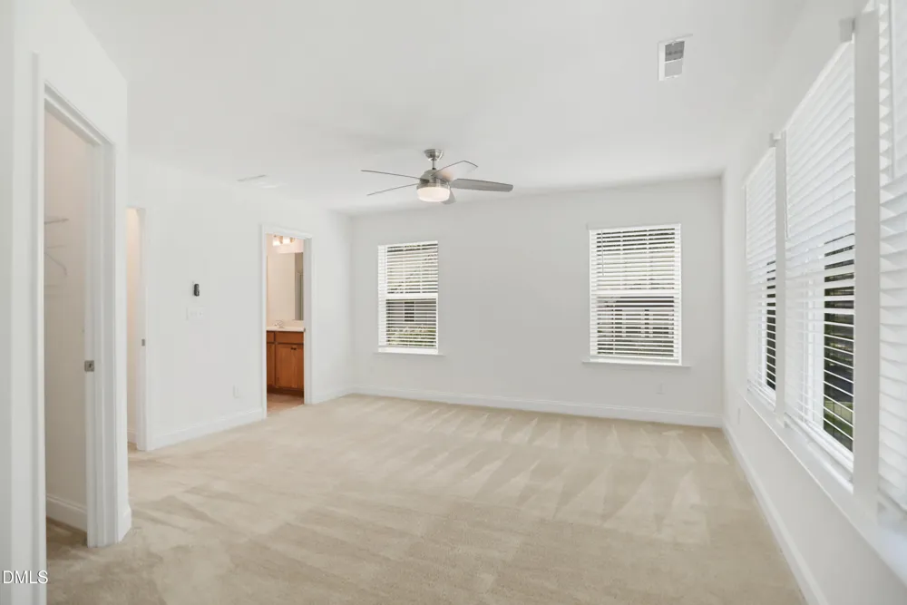 372 E Porthaven Way Clayton, NC 27527