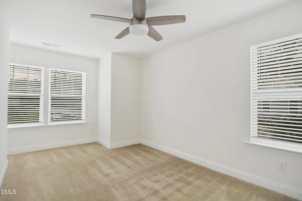 372 E Porthaven Way Clayton, NC 27527