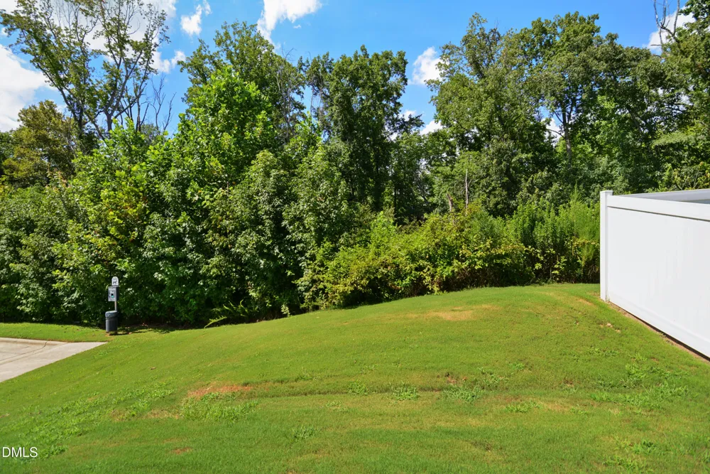 372 E Porthaven Way Clayton, NC 27527