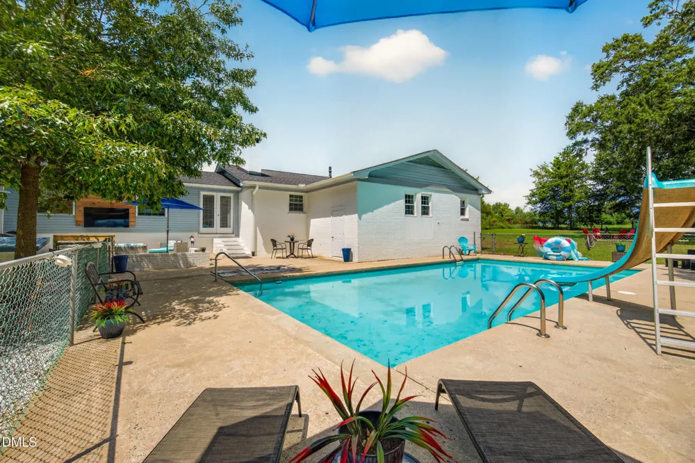 622 Plainfield Church Road Siler City, NC 27344