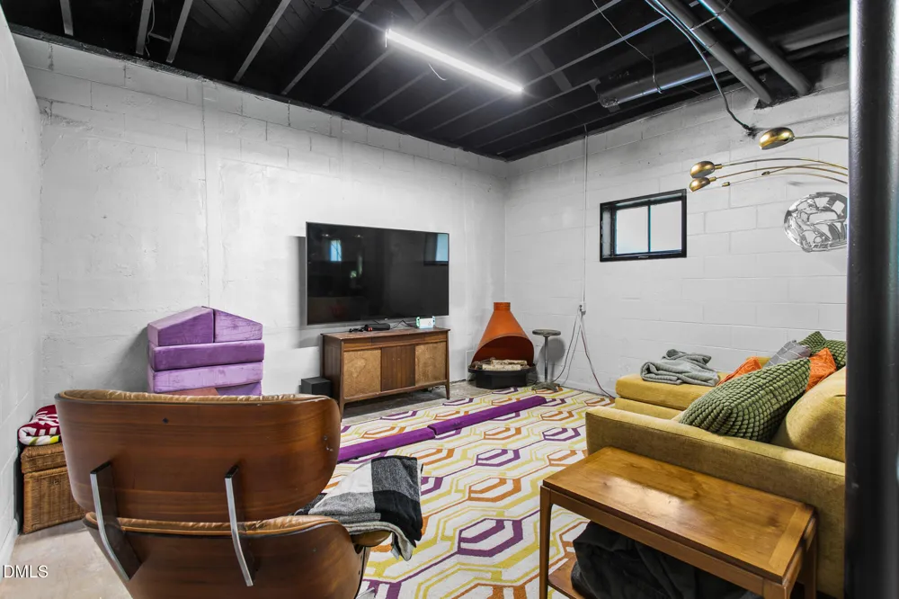 119 Azalea Circle Burlington, NC 27215