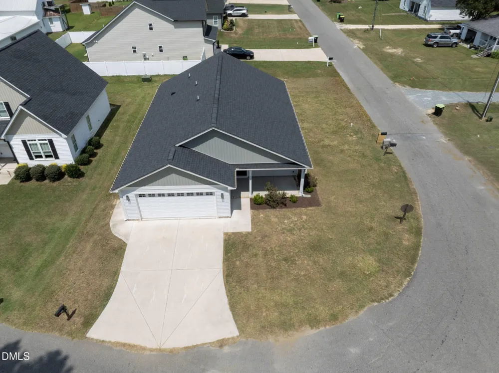 103 E Allen Street Four Oaks, NC 27524