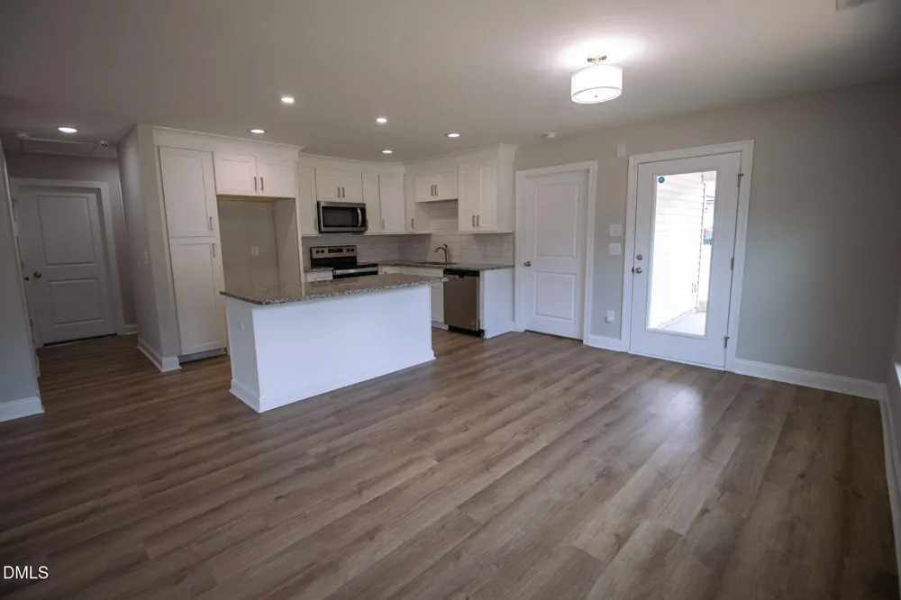 103 E Allen Street Four Oaks, NC 27524