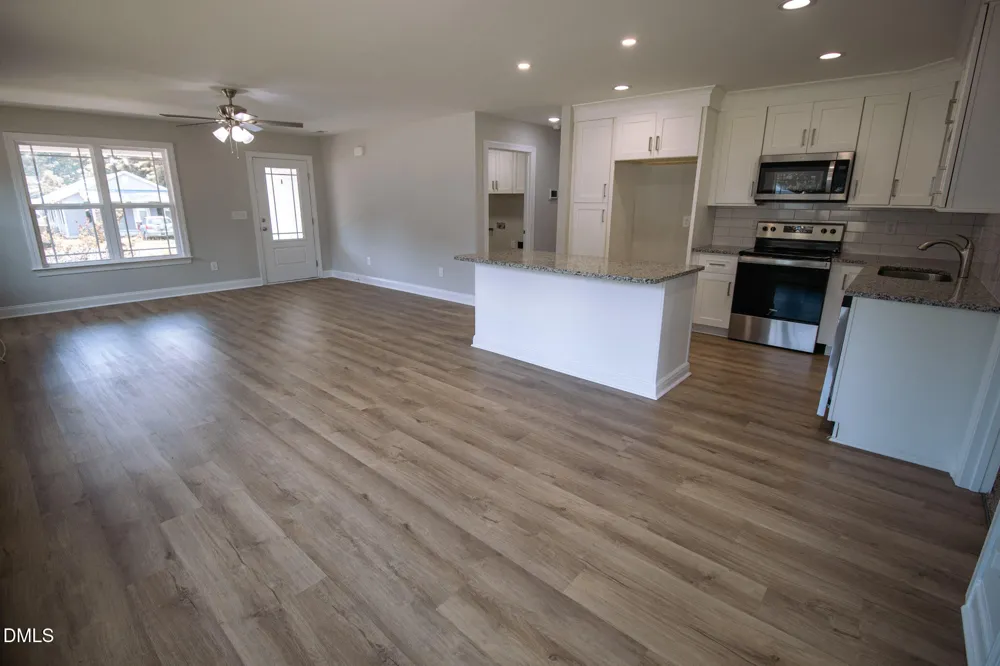 103 E Allen Street Four Oaks, NC 27524