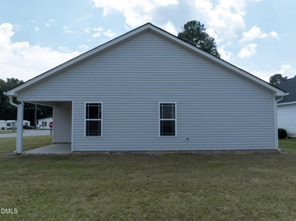 103 E Allen Street Four Oaks, NC 27524