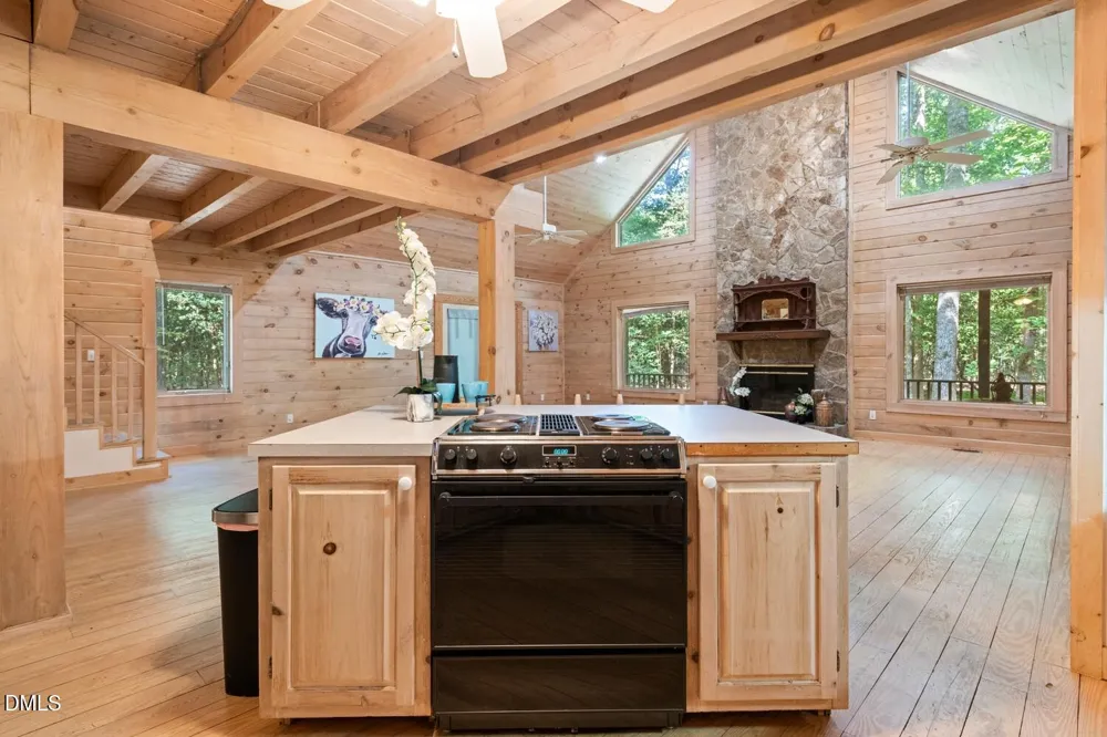 7391 Howerton Road Elon, NC 27244