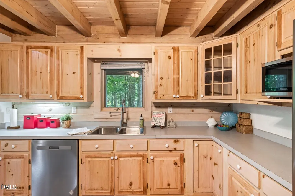 7391 Howerton Road Elon, NC 27244