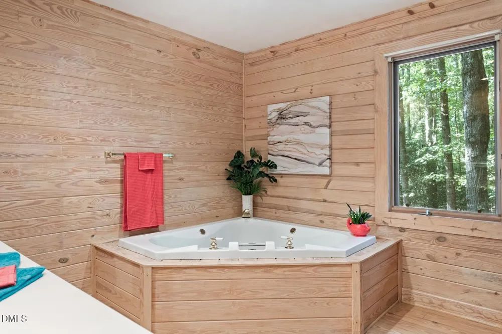7391 Howerton Road Elon, NC 27244