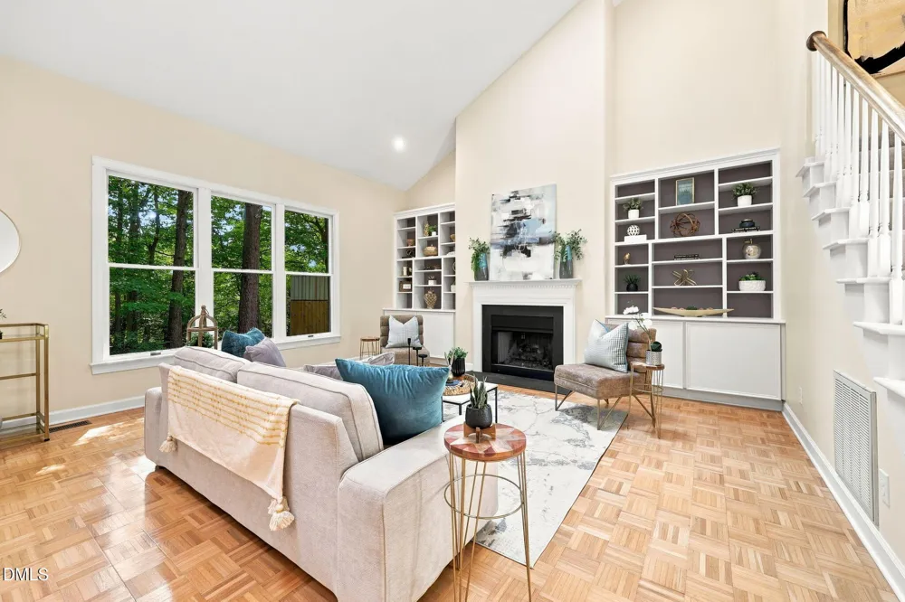 552 Weathersfield Pittsboro, NC 27312