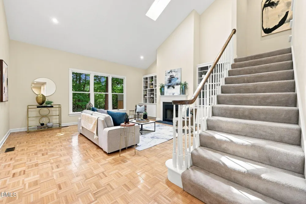 552 Weathersfield Pittsboro, NC 27312