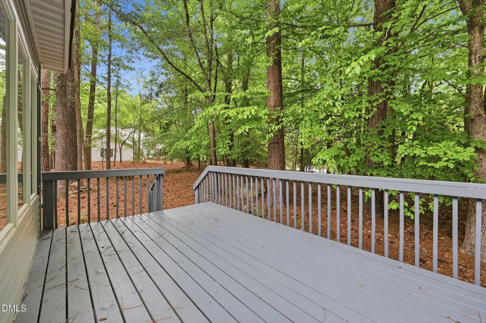 552 Weathersfield Pittsboro, NC 27312