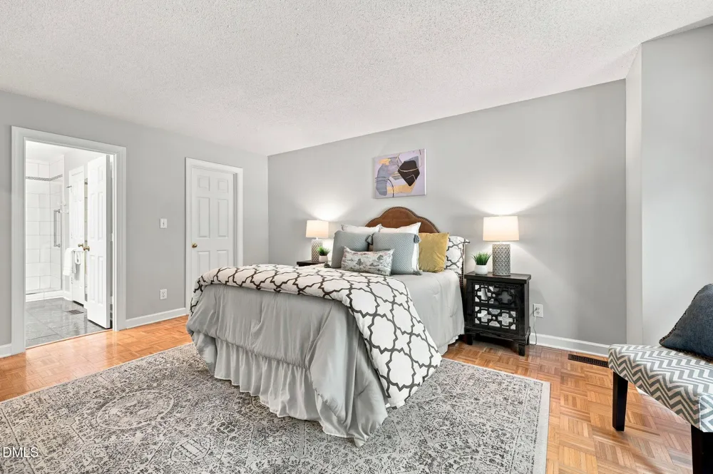 552 Weathersfield Pittsboro, NC 27312