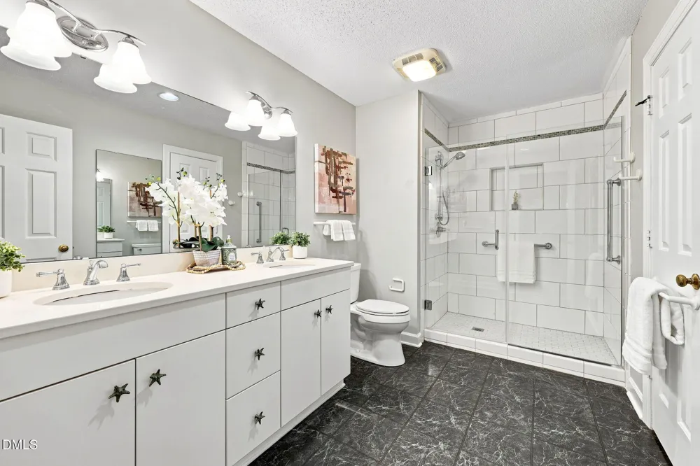 552 Weathersfield Pittsboro, NC 27312
