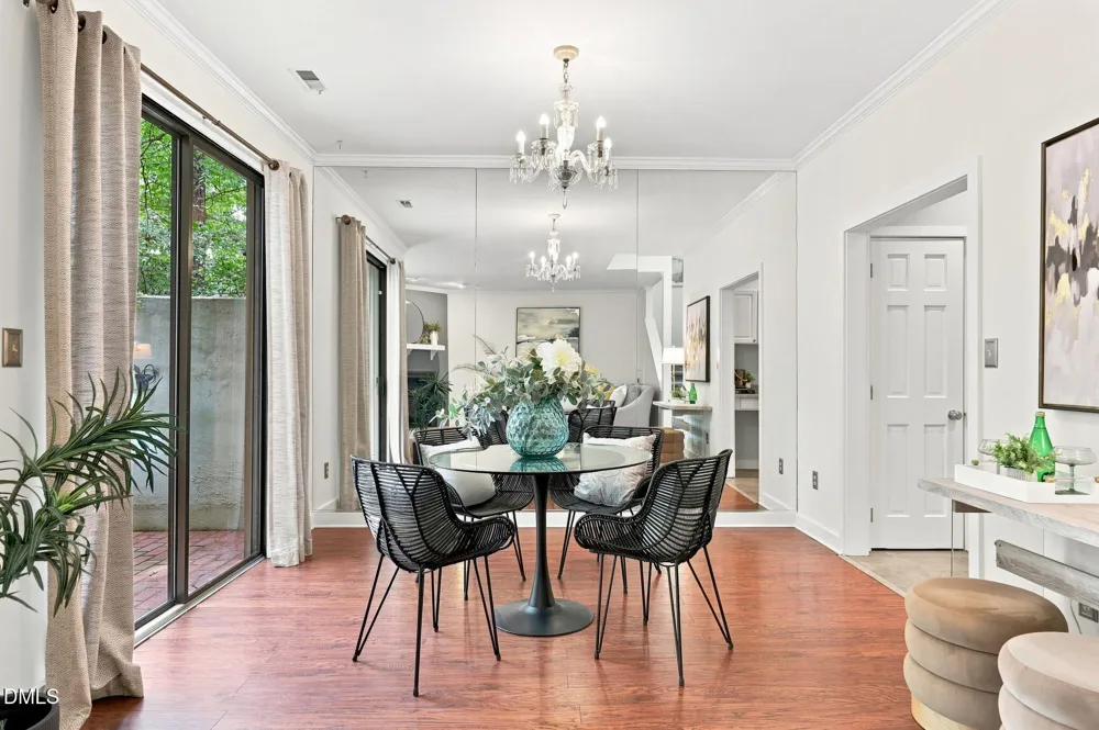 1 Banstead Place Chapel Hill, NC 27517