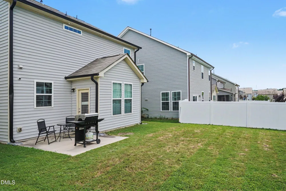 174 Wrenwood Drive Clayton, NC 27527