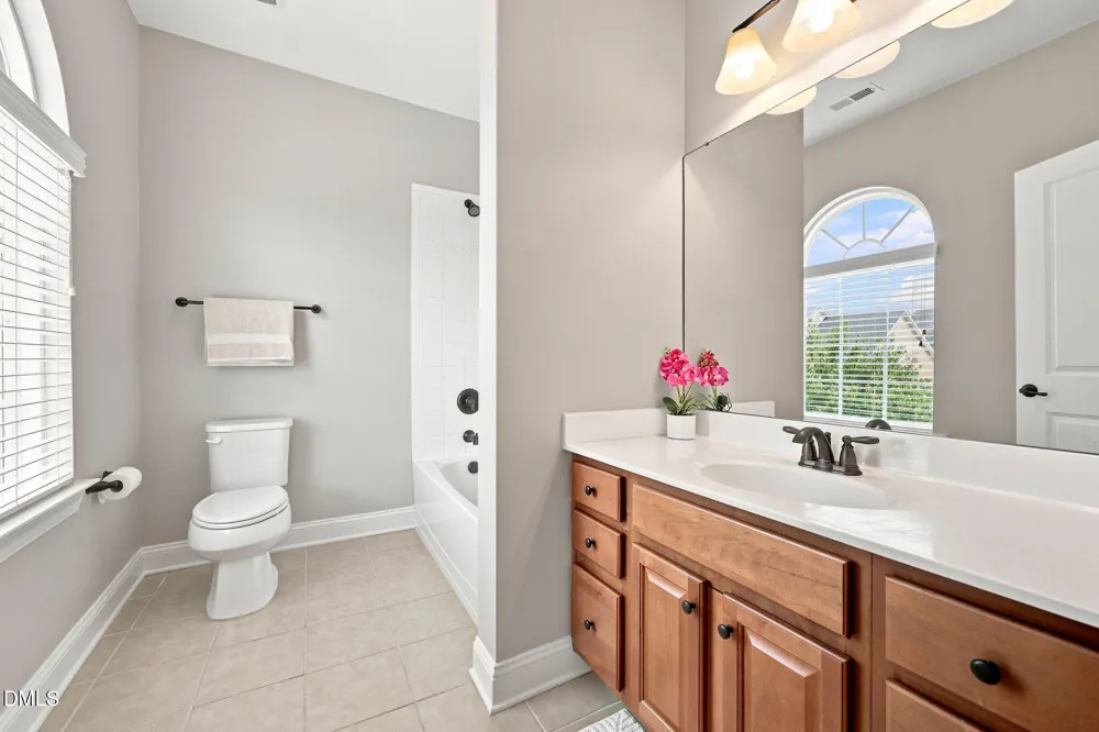 2049 Pineola Bog Trail Apex, NC 27502