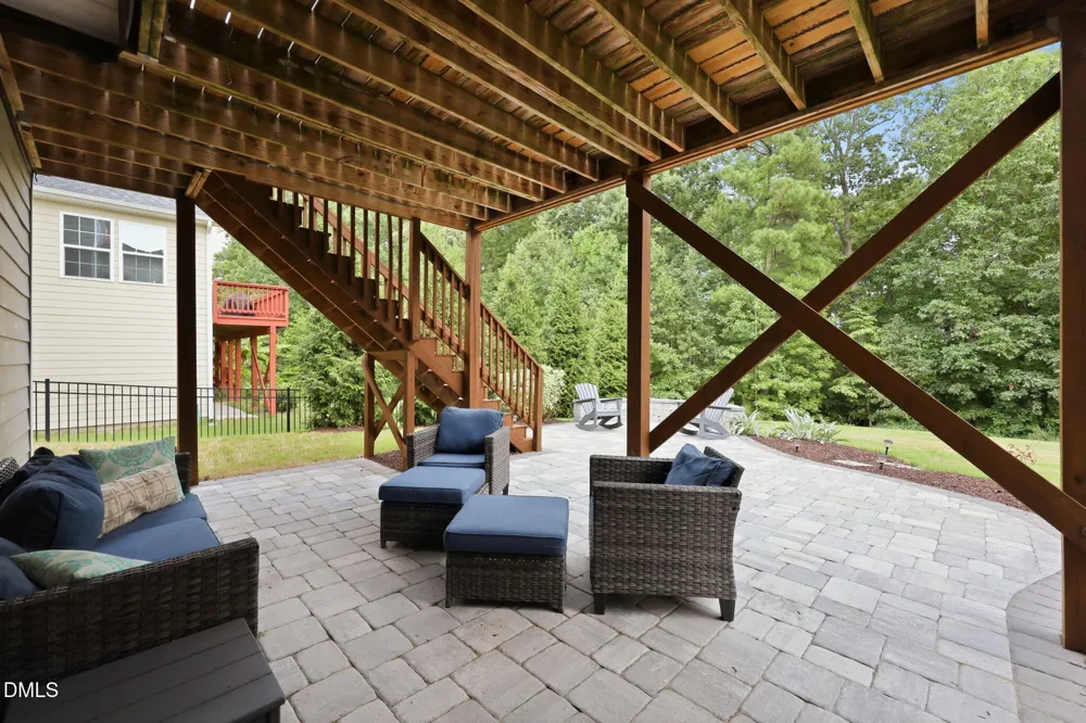 2049 Pineola Bog Trail Apex, NC 27502
