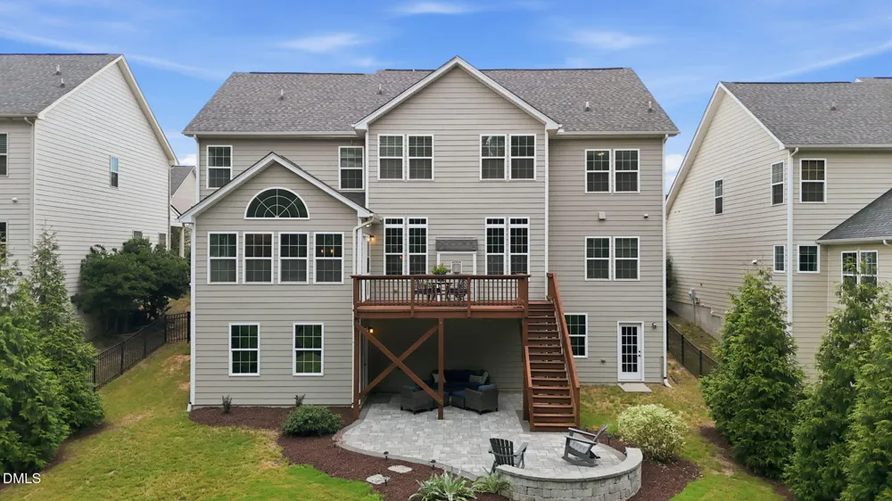 2049 Pineola Bog Trail Apex, NC 27502