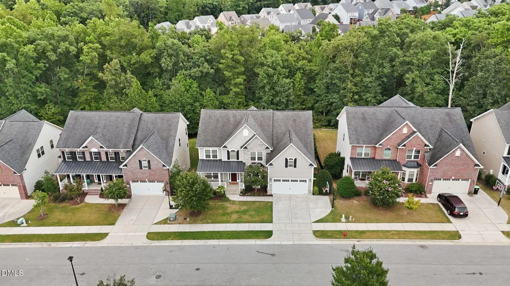 2049 Pineola Bog Trail Apex, NC 27502