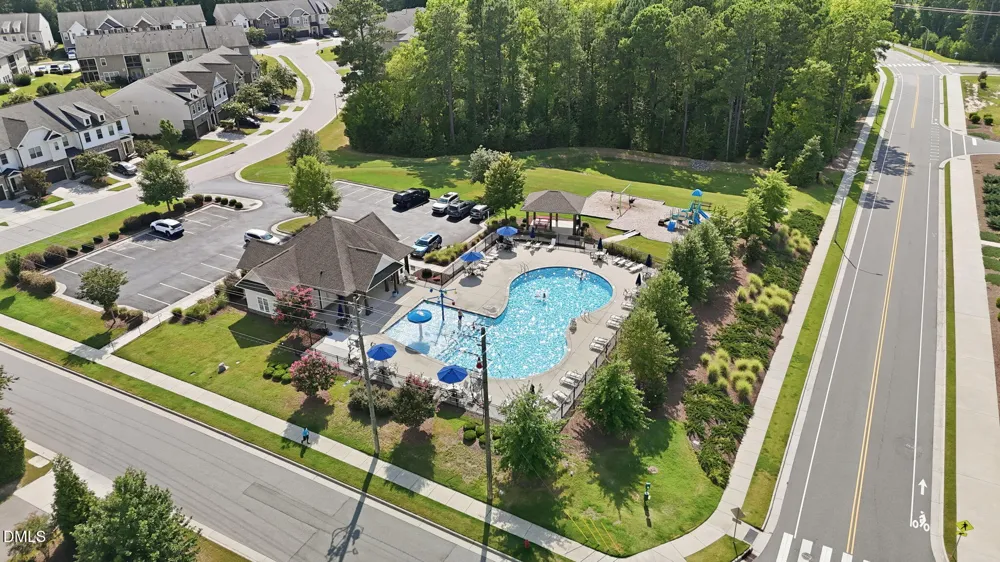 2049 Pineola Bog Trail Apex, NC 27502