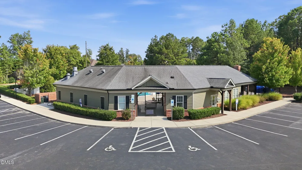 2049 Pineola Bog Trail Apex, NC 27502