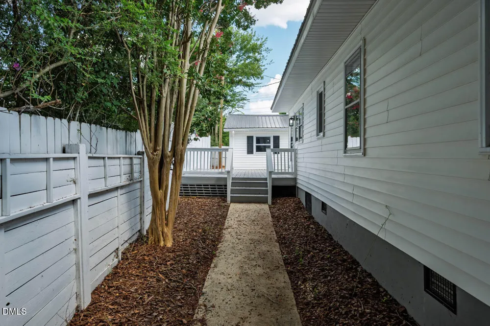 570 West Street Pittsboro, NC 27312