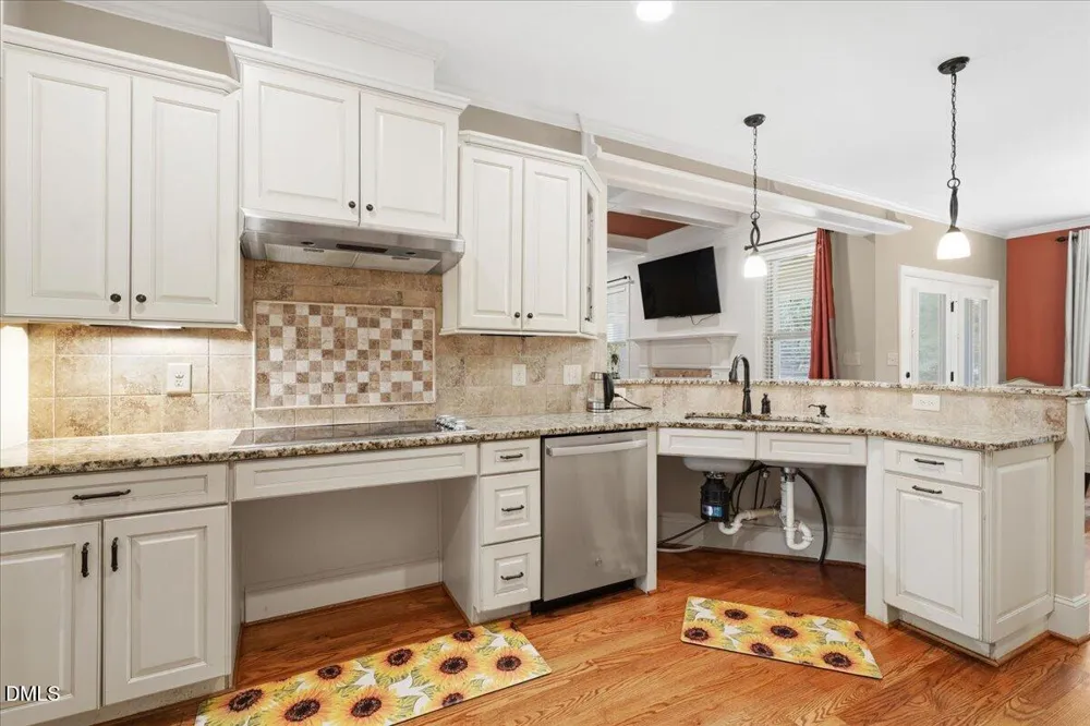 1109 Fanning Drive Wake Forest, NC 27587