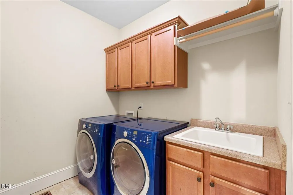 1109 Fanning Drive Wake Forest, NC 27587