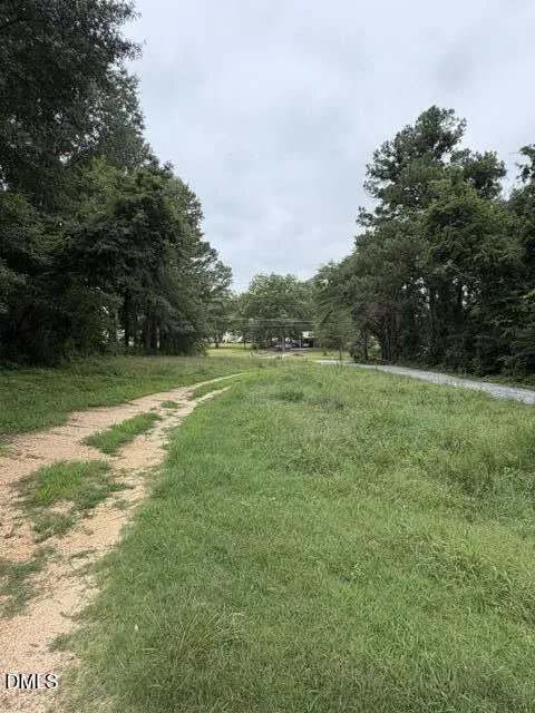 546 Orange Street Coats, NC 27521
